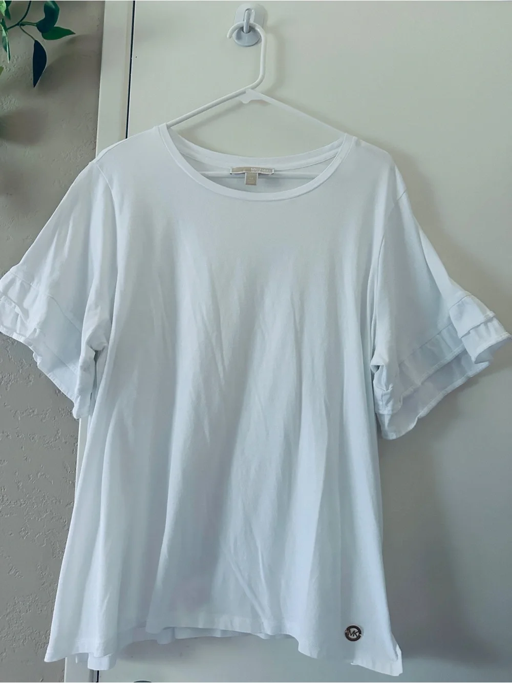 Michael Kors White Ruffle Sleeve Tee Size 2X